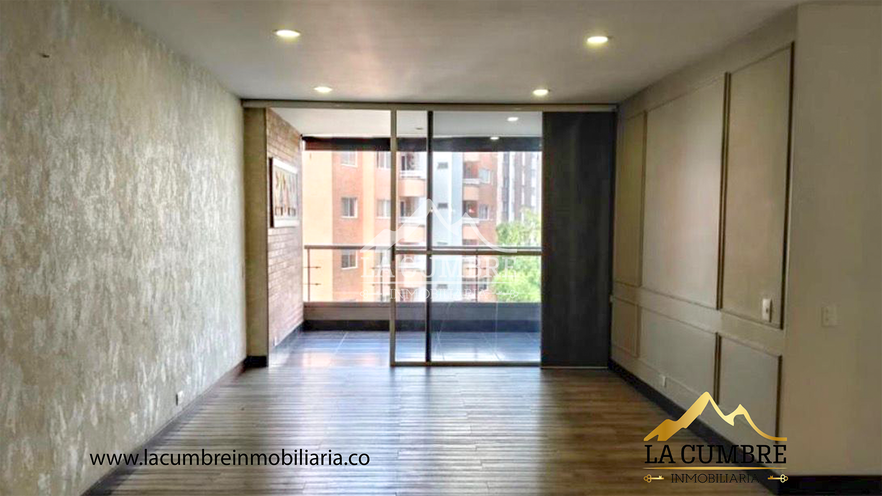 Apartamento en arriendo en Castropol, Medellín · foto 2 de 8