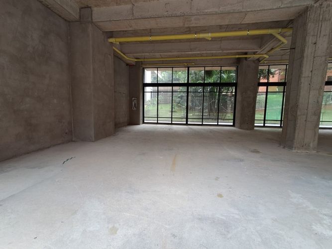 Local en arriendo en Las Lomas No.1, Medellín, 200 m² · foto 7 de 24