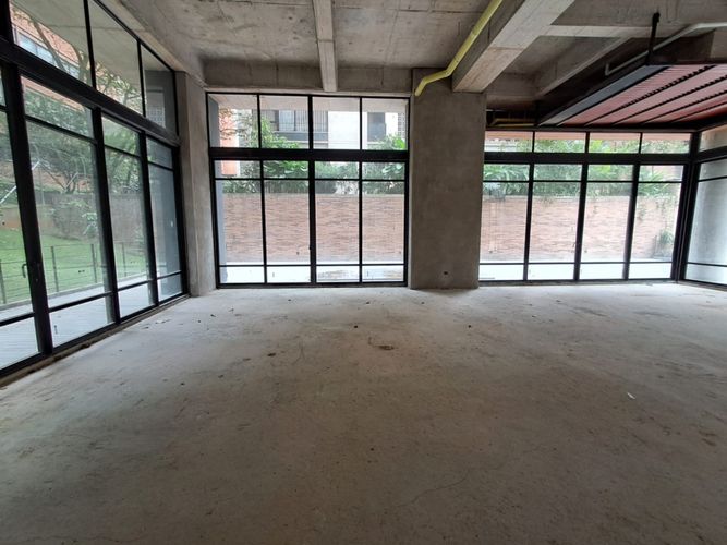 Local en arriendo en Las Lomas No.1, Medellín, 200 m² · foto 12 de 24