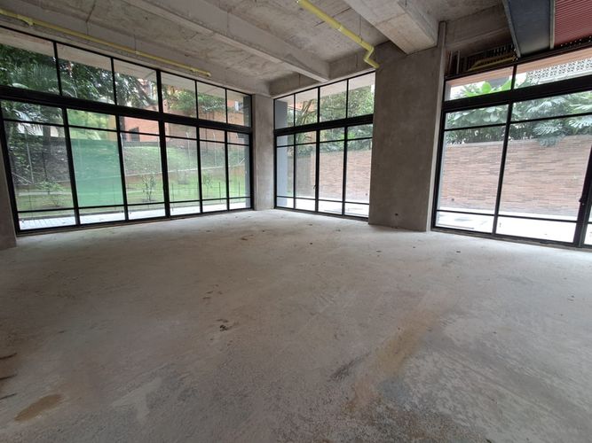 Local en arriendo en Las Lomas No.1, Medellín, 200 m² · foto 16 de 24