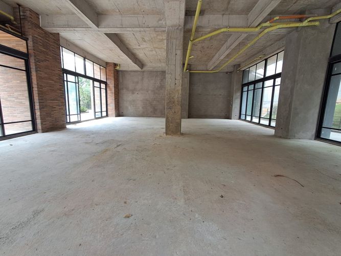 Local en arriendo en Las Lomas No.1, Medellín, 200 m² · foto 18 de 24
