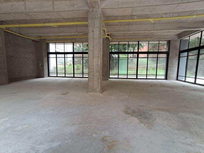 Local en arriendo en Las Lomas No.1, Medellín, 200 m² · foto 22 de 24
