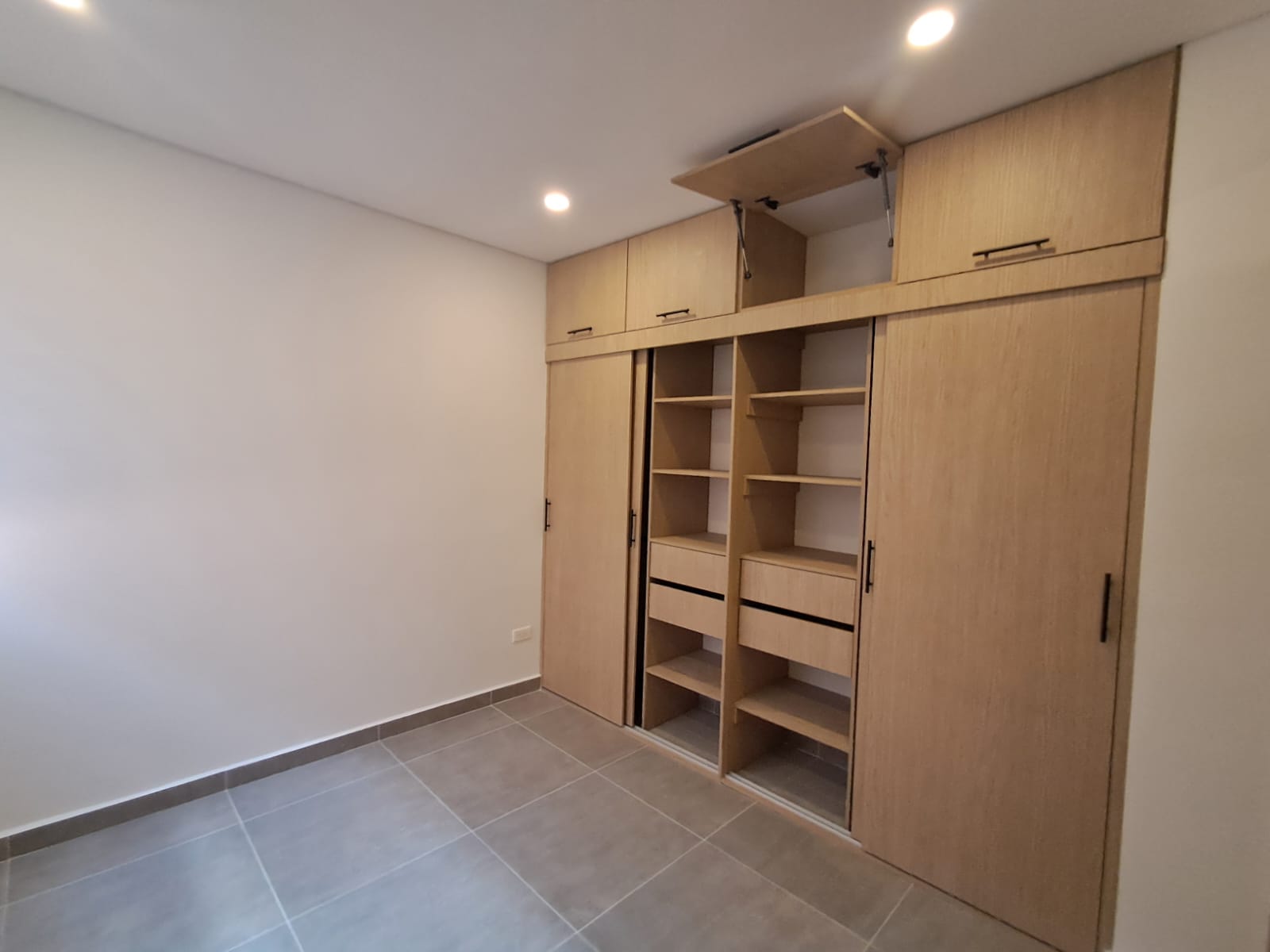 Apartamento en arriendo en Fontibon, Rionegro · foto 12 de 14