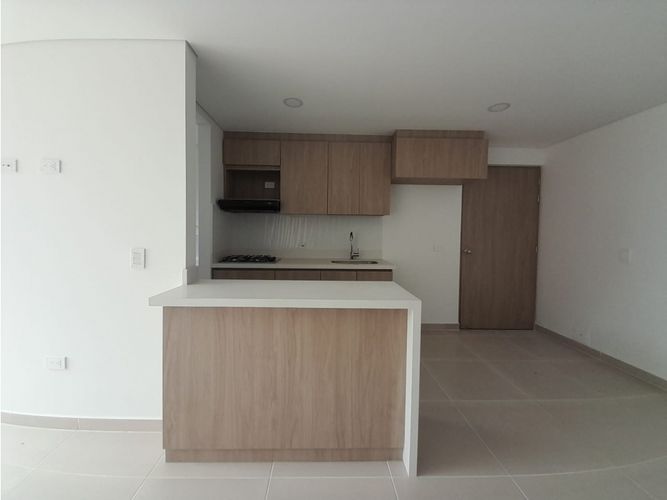Apartamento de 3 alcobas en venta en Centro, La Estrella, 75 m² · foto 10 de 24
