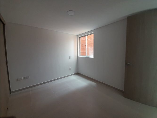 Apartamento de 3 alcobas en venta en Centro, La Estrella, 75 m² · foto 16 de 24
