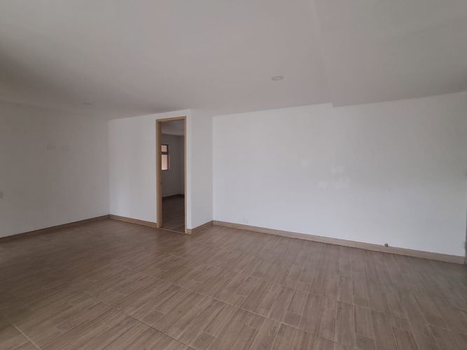 Apartamento de 4 alcobas en arriendo en Las Lomitas, Sabaneta, 120 m² · foto 4 de 20