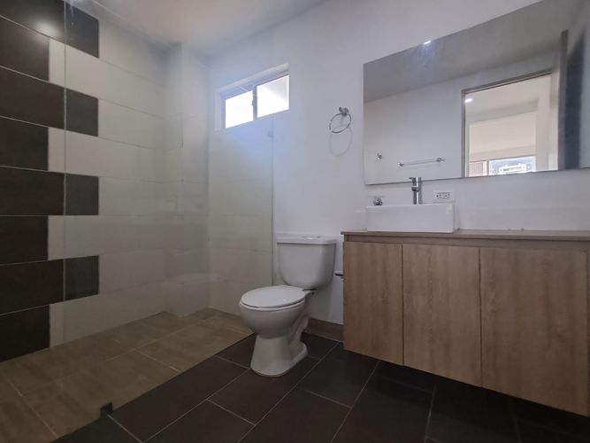 Apartamento de 4 alcobas en arriendo en Las Lomitas, Sabaneta, 120 m² · foto 12 de 20