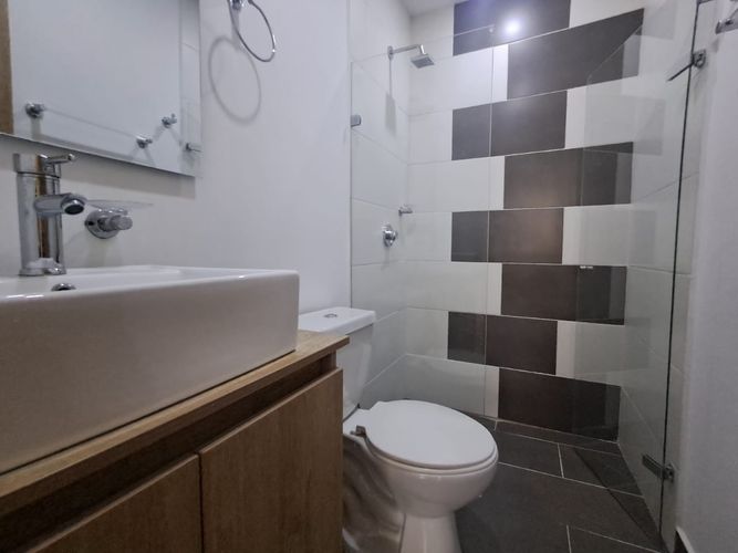 Apartamento de 4 alcobas en arriendo en Las Lomitas, Sabaneta, 120 m² · foto 14 de 20