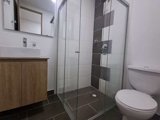 Apartamento de 4 alcobas en arriendo en Las Lomitas, Sabaneta, 120 m² · foto 15 de 20