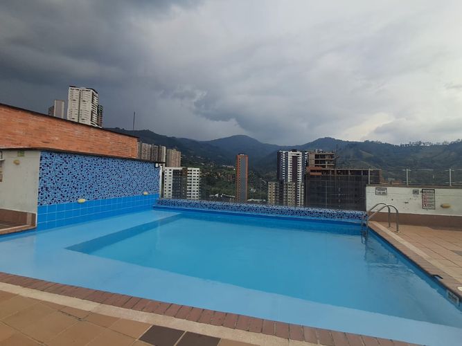Apartamento de 4 alcobas en arriendo en Las Lomitas, Sabaneta, 120 m² · foto 18 de 20