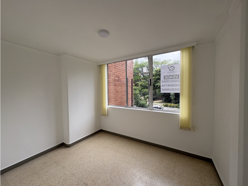 Apartamento en venta en Laureles, Medellín 2