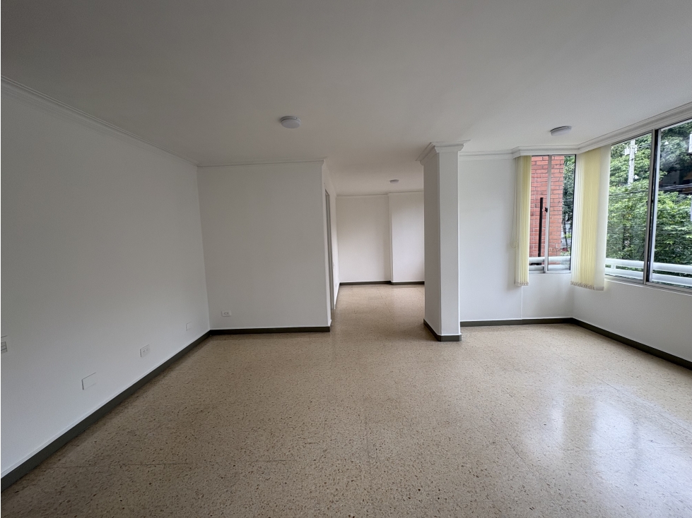 Apartamento en venta en Laureles, Medellín 5