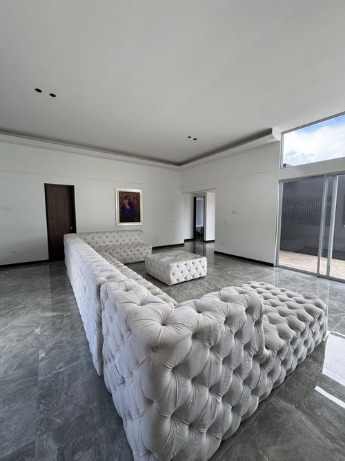 Casa de 4 alcobas en venta en Cedritos, Pereira, 1800 m² · foto 4 de 24