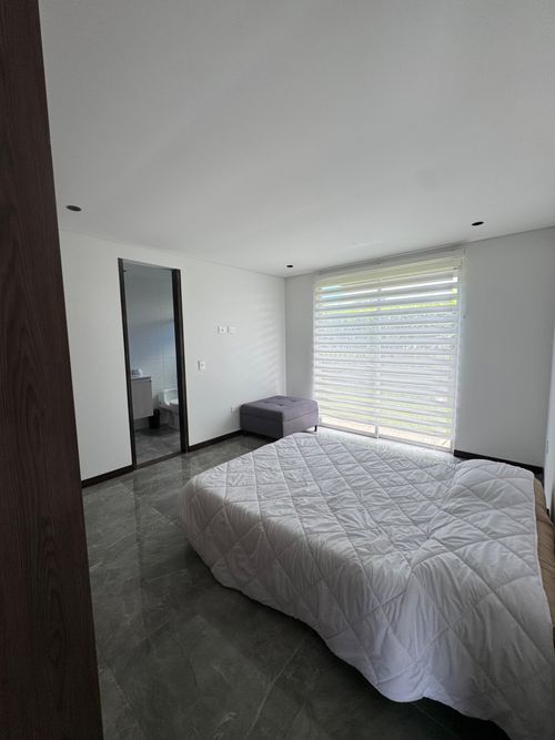 Casa de 4 alcobas en venta en Cedritos, Pereira, 1800 m² · foto 8 de 24