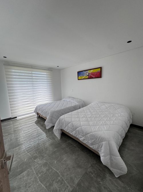 Casa de 4 alcobas en venta en Cedritos, Pereira, 1800 m² · foto 13 de 24