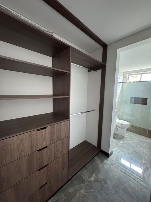 Casa de 4 alcobas en venta en Cedritos, Pereira, 1800 m² · foto 14 de 24
