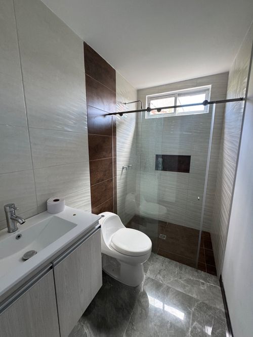 Casa de 4 alcobas en venta en Cedritos, Pereira, 1800 m² · foto 15 de 24