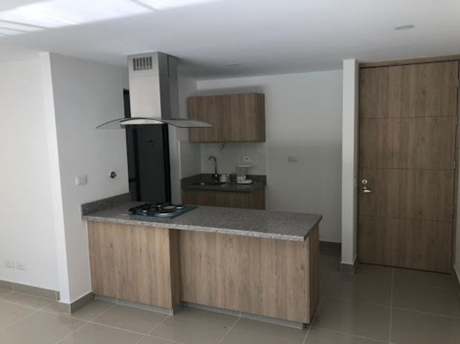 Apartamento de 3 alcobas en arriendo en Rionegro, 89 m² · foto 6 de 16
