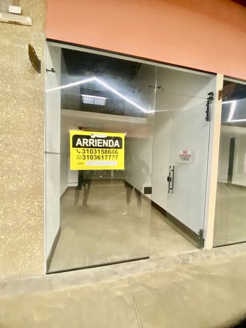 Local en arriendo en El Poblado, Girón, 26 m² · foto 3 de 16