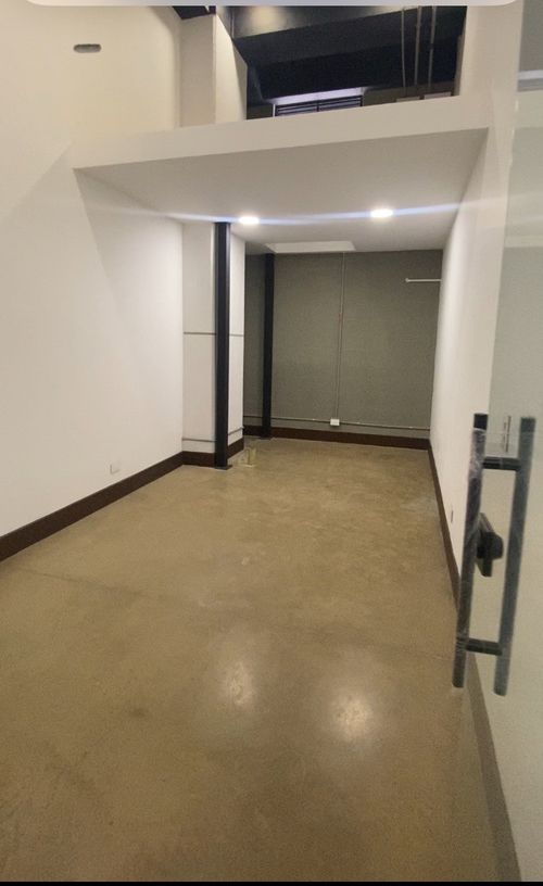 Local en arriendo en El Poblado, Girón, 26 m² · foto 10 de 16