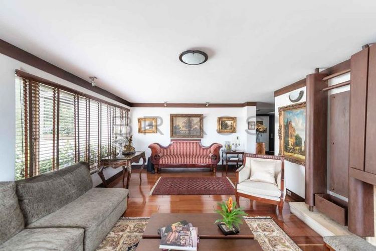 Apartamento de 4 alcobas en venta en Bosque Medina, Bogotá, 340 m² · foto 4 de 23
