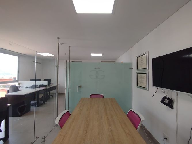 Oficina en arriendo en Alamos, Pereira, 48 m² · foto 7 de 15