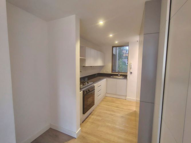 Apartamento de 2 alcobas en arriendo en El Poblado, Medellín, 105 m² · foto 4 de 14