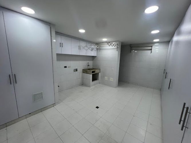 Casa de 4 alcobas en venta en Chicó Alto, Bogotá, 1100 m² · foto 9 de 24