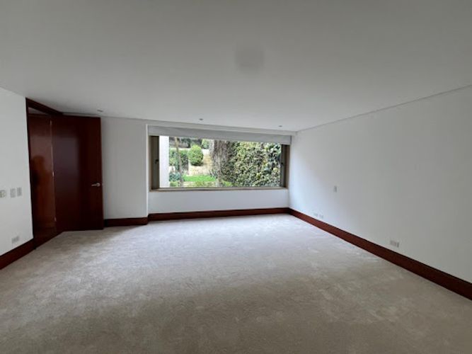 Casa de 4 alcobas en venta en Chicó Alto, Bogotá, 1100 m² · foto 22 de 24
