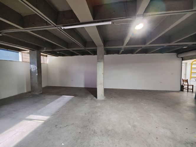 Bodega en arriendo en Guayaquil, Medellín, 73 m² · foto 5 de 8