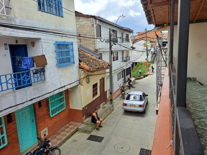 Casa de 3 alcobas en venta en San Vicente, Cali, 131 m² · foto 7 de 16