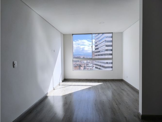 Apartaestudio en venta en La Candelaria, Bogotá, 25 m² · foto 3 de 10