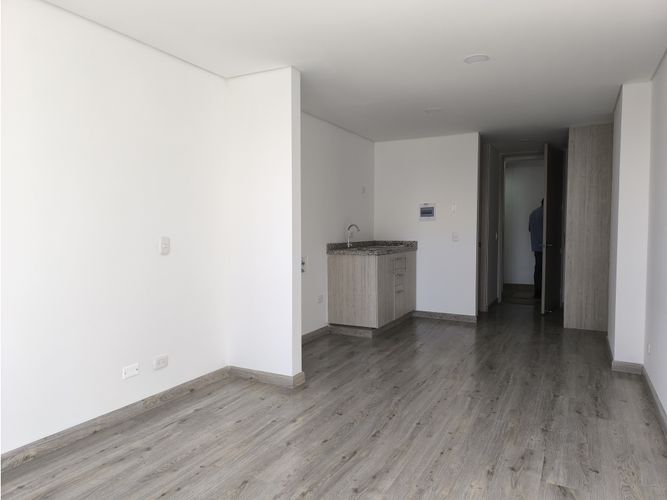 Apartaestudio en venta en La Candelaria, Bogotá, 25 m² · foto 4 de 10