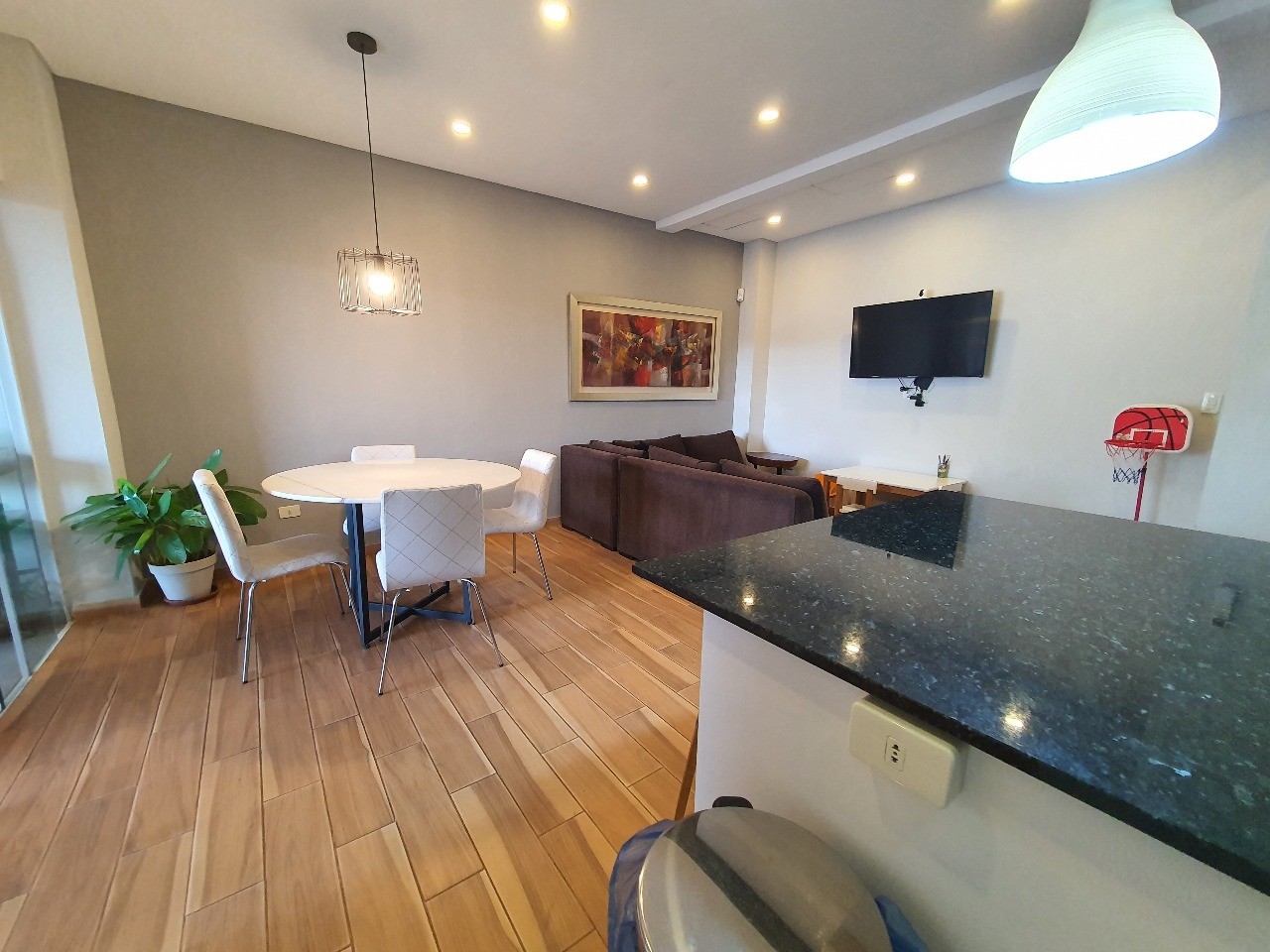Alquilo bello duplex amoblado en Luque — foto 3