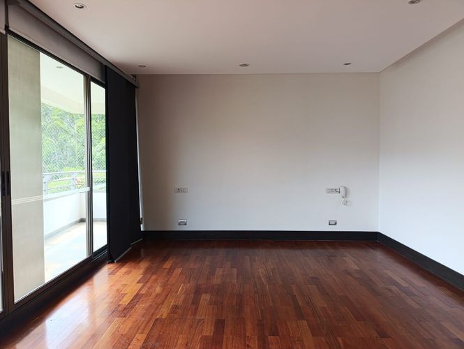 Apartamento de 3 alcobas en arriendo en Las Lomas, Medellín, 300 m² · foto 8 de 18