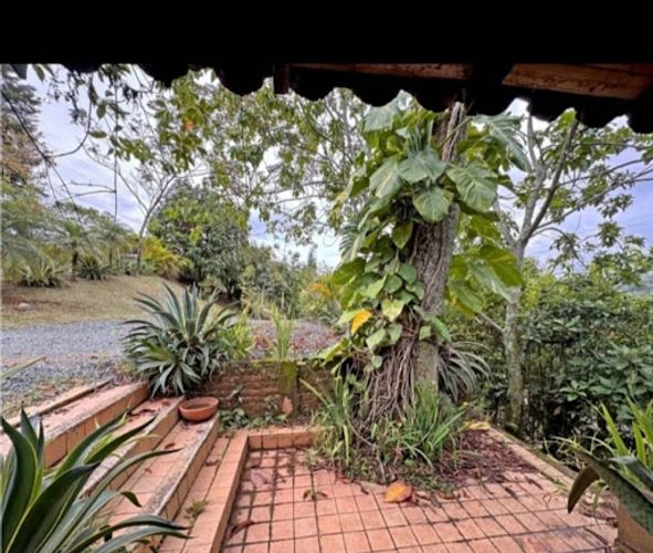 Casa de 3 alcobas en venta en La Reforma, Cali, 250 m² · foto 12 de 24