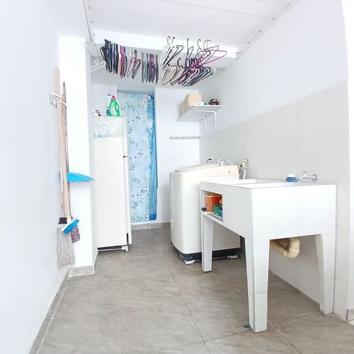 Casa de 6 alcobas en venta en El Lido, Cali, 240 m² · foto 13 de 24