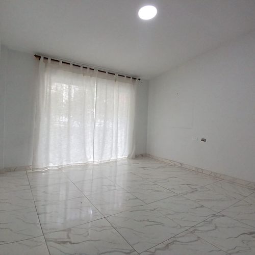 Casa de 6 alcobas en venta en El Lido, Cali, 240 m² · foto 18 de 24