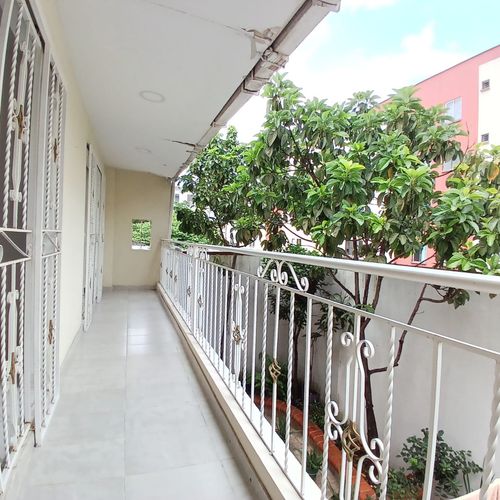 Casa de 6 alcobas en venta en El Lido, Cali, 240 m² · foto 19 de 24