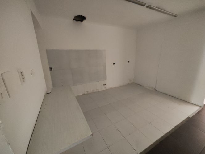 Local en arriendo en La Castellana, Medellín, 120 m² · foto 6 de 17