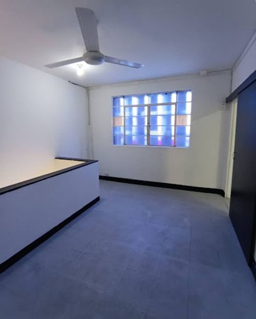 Oficina en arriendo en Los Cambulos, Cali, 140 m² · foto 4 de 18