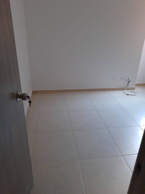 Apartamento de 2 alcobas en venta en Santa Mónica, Medellín, 43 m² · foto 4 de 16