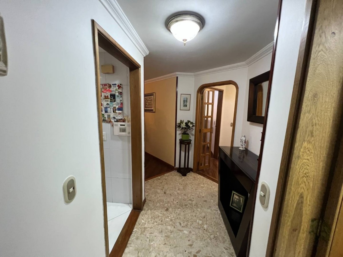 Apartamento en venta en Rincon Del Chico, Bogotá · foto 2 de 24