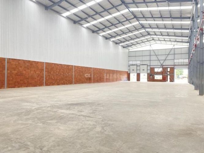 Bodega en arriendo en Flora Industrial, Cali, 1400 m² · foto 4 de 9