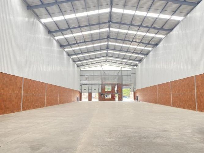 Bodega en arriendo en Flora Industrial, Cali, 1400 m² · foto 8 de 9