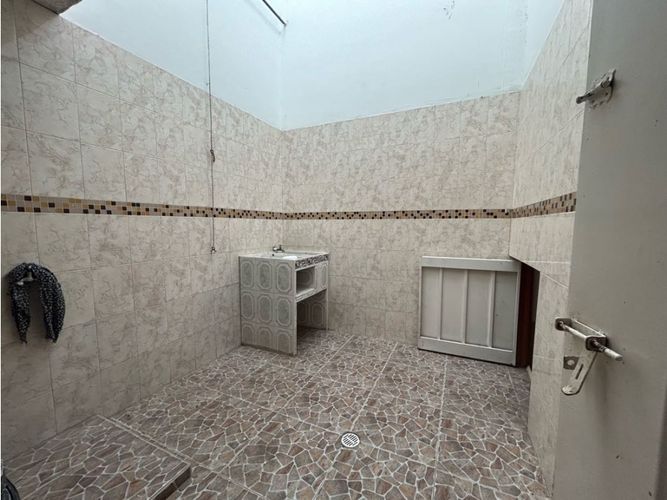 Casa de 4 alcobas en venta en Membrillal, Armenia, 80 m² · foto 8 de 24