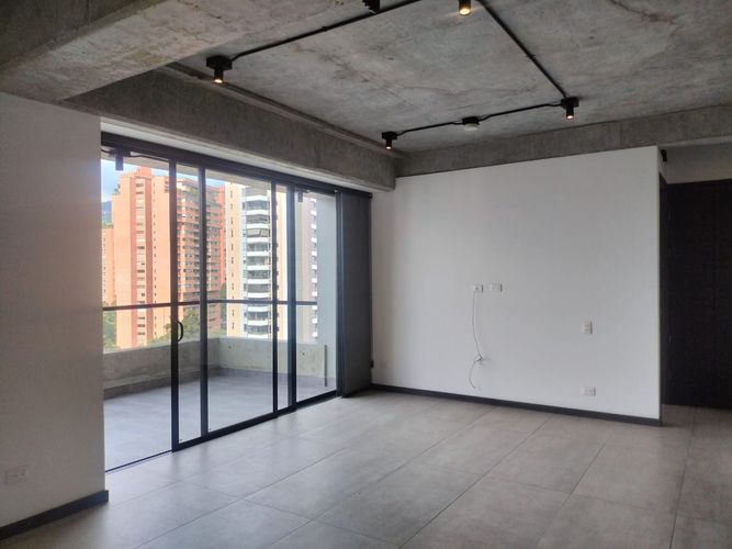 Apartamento de 2 alcobas en arriendo en Alejandría, Medellín, 113 m² · foto 2 de 19
