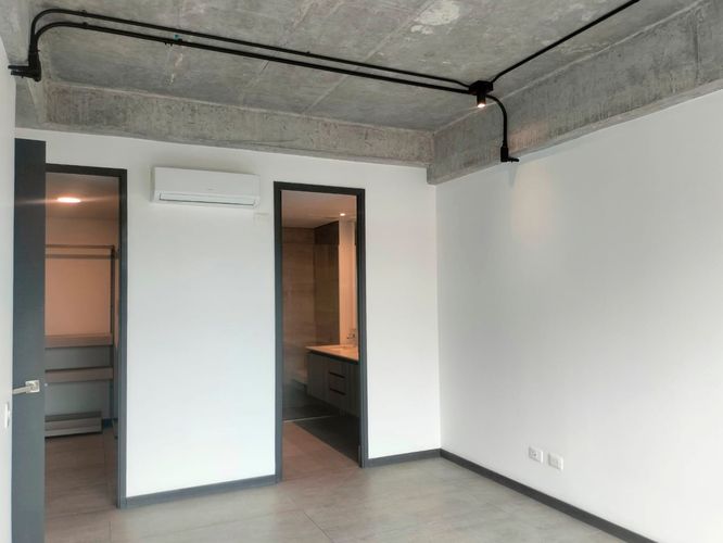Apartamento de 2 alcobas en arriendo en Alejandría, Medellín, 113 m² · foto 13 de 19