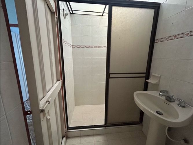 Casa de 4 alcobas en venta en Membrillal, Armenia, 80 m² · foto 20 de 24