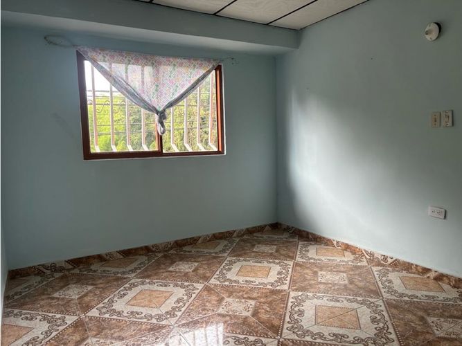 Casa de 4 alcobas en venta en Membrillal, Armenia, 80 m² · foto 23 de 24